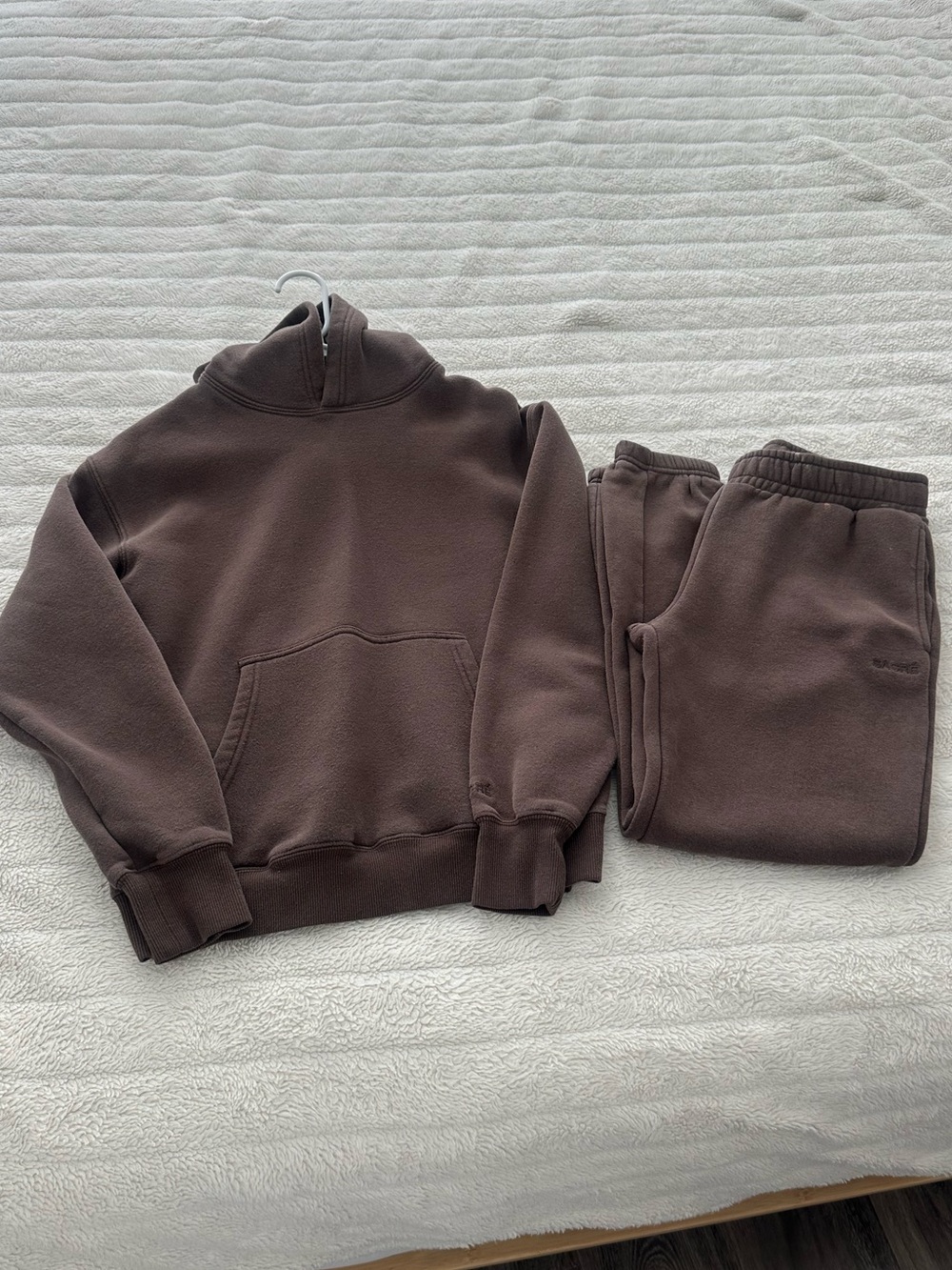 Sacre Women’s Brown Fleece Sweatsuit